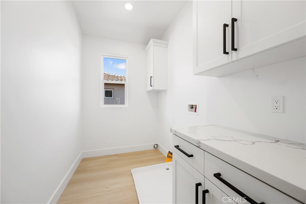 220 Oak Hill Drive Property Photo 38