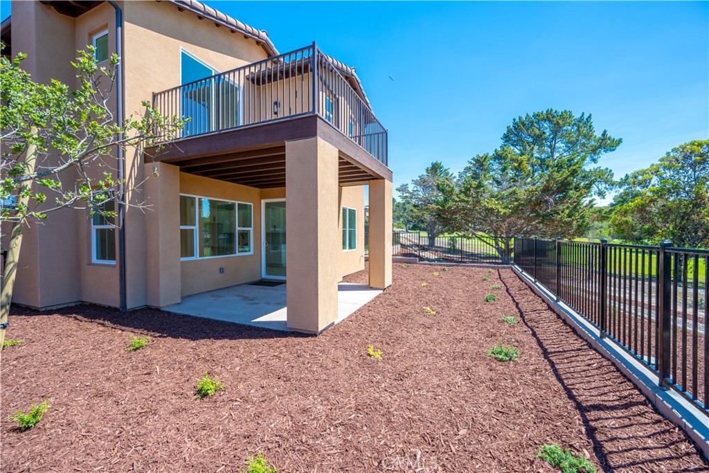 220 Oak Hill Drive Property Photo 41