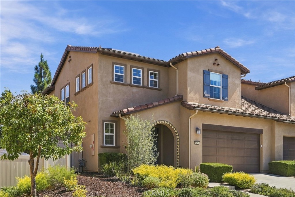 5628 Aidan Property Photo 2
