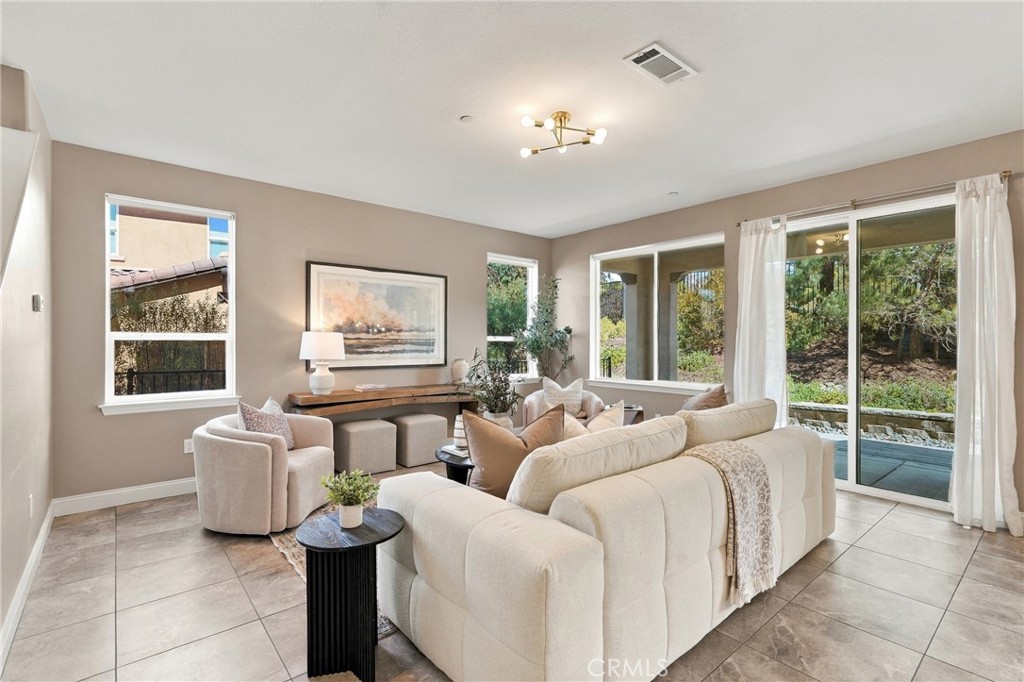 5628 Aidan Property Photo 6