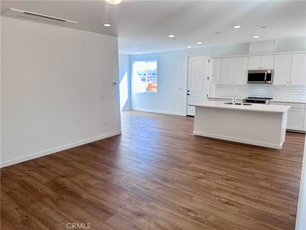 282 Memphis Belle Way Property Photo 14