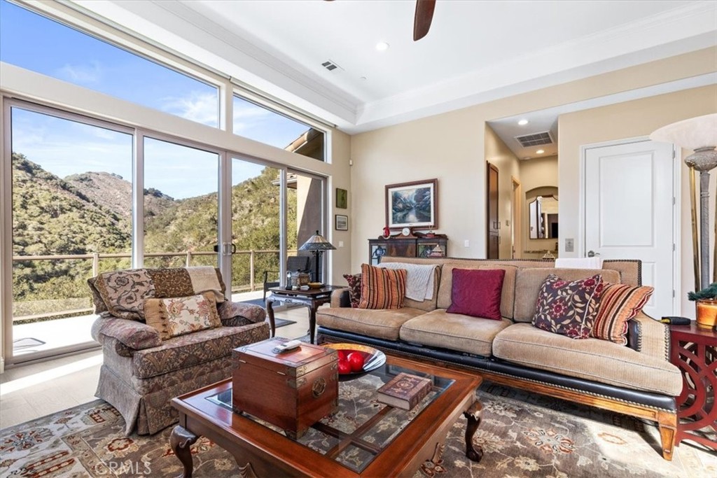 5435 Shooting Star Property Photo 10