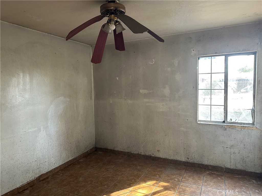 401 4th Property Photo 6