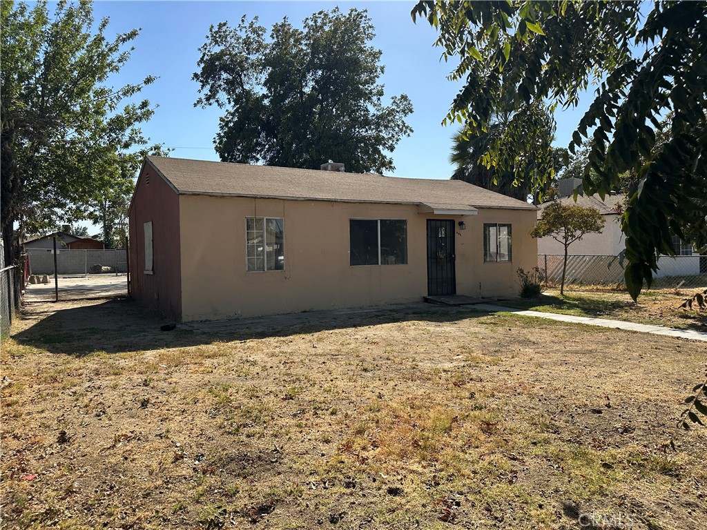 401 4th Property Photo 24