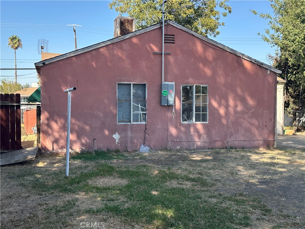 401 4th Property Photo 27