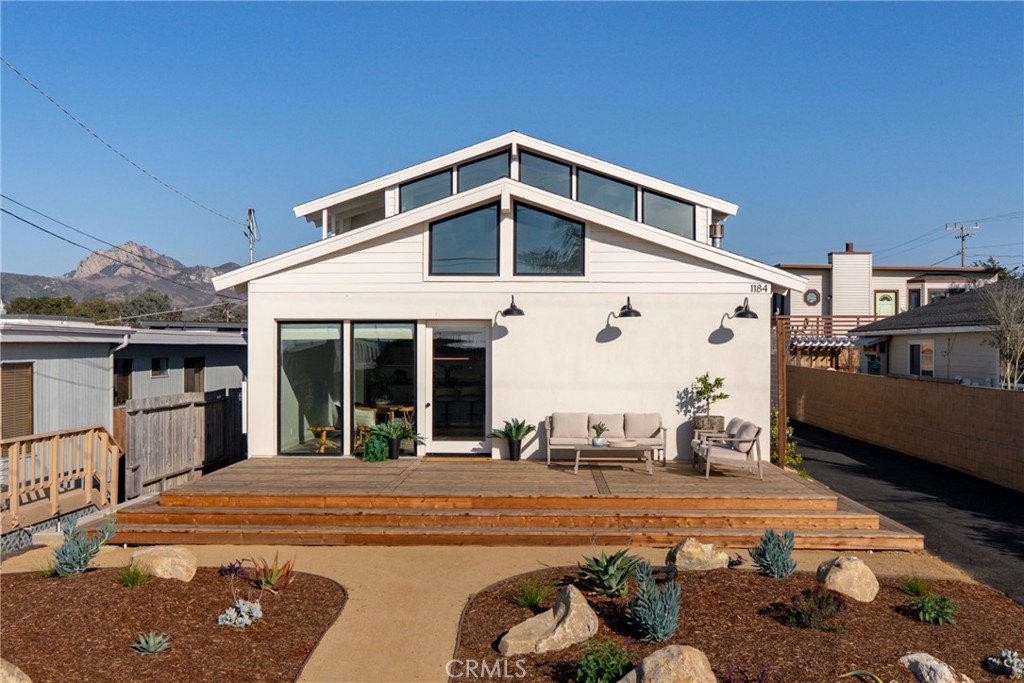 1184 11th Property Photo 1