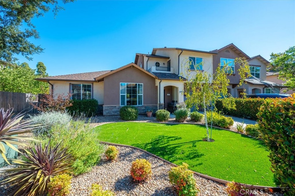 5566 Madrono Property Photo 3