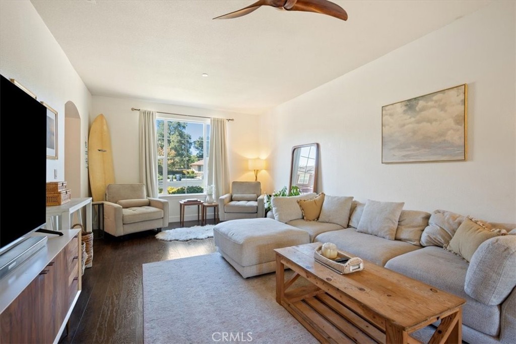 5566 Madrono Property Photo 9