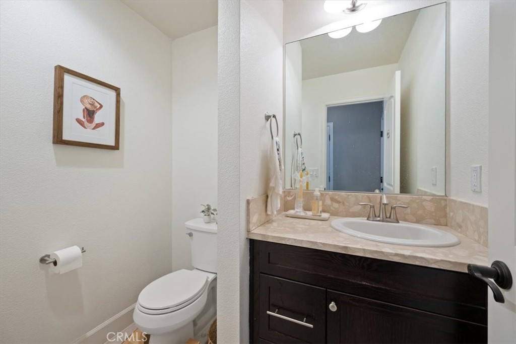 5566 Madrono Property Photo 26