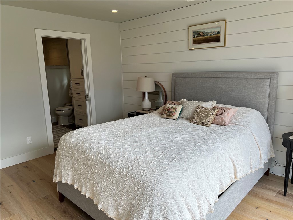 526 Huntington Road Property Photo 42