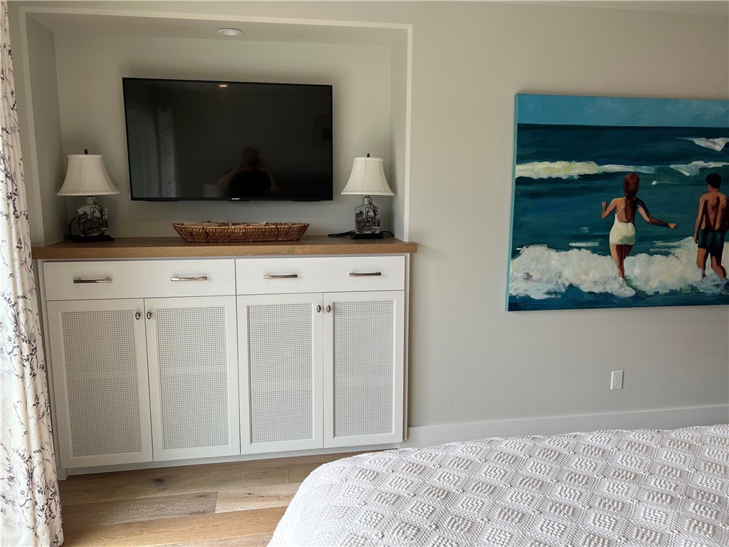 526 Huntington Road Property Photo 44