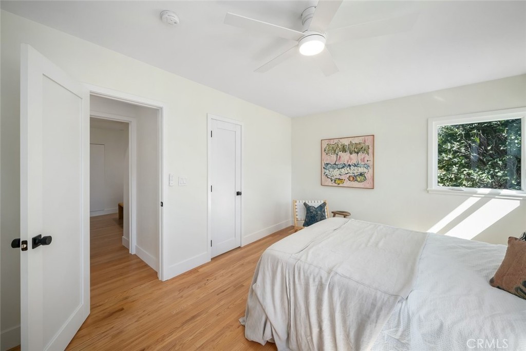 1304 Sydney Property Photo 33