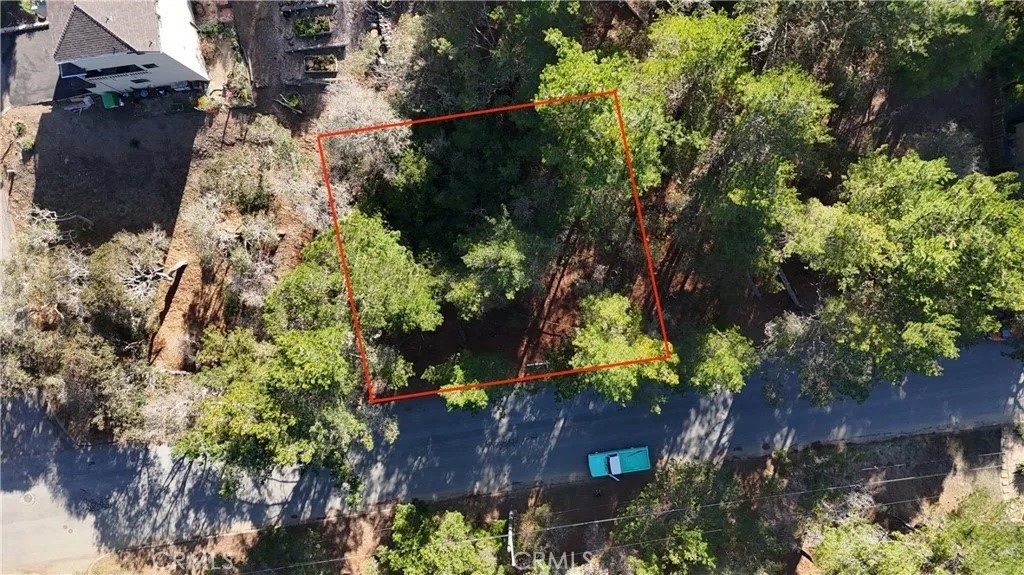 1955 Avon Avenue Property Photo 1