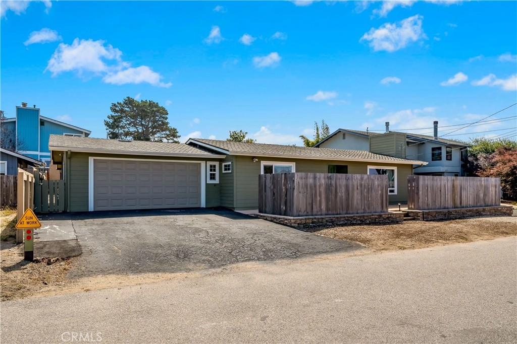 557 Mitchell Drive Property Photo 2