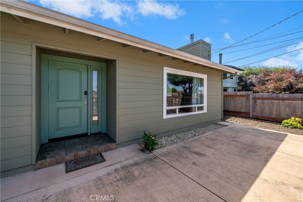 557 Mitchell Drive Property Photo 4