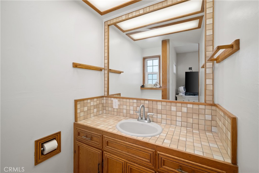 557 Mitchell Drive Property Photo 15