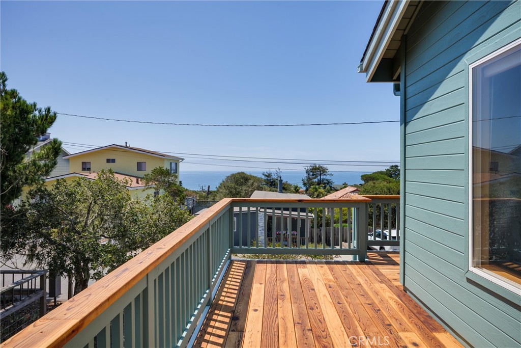 1770 Astor Property Photo 32