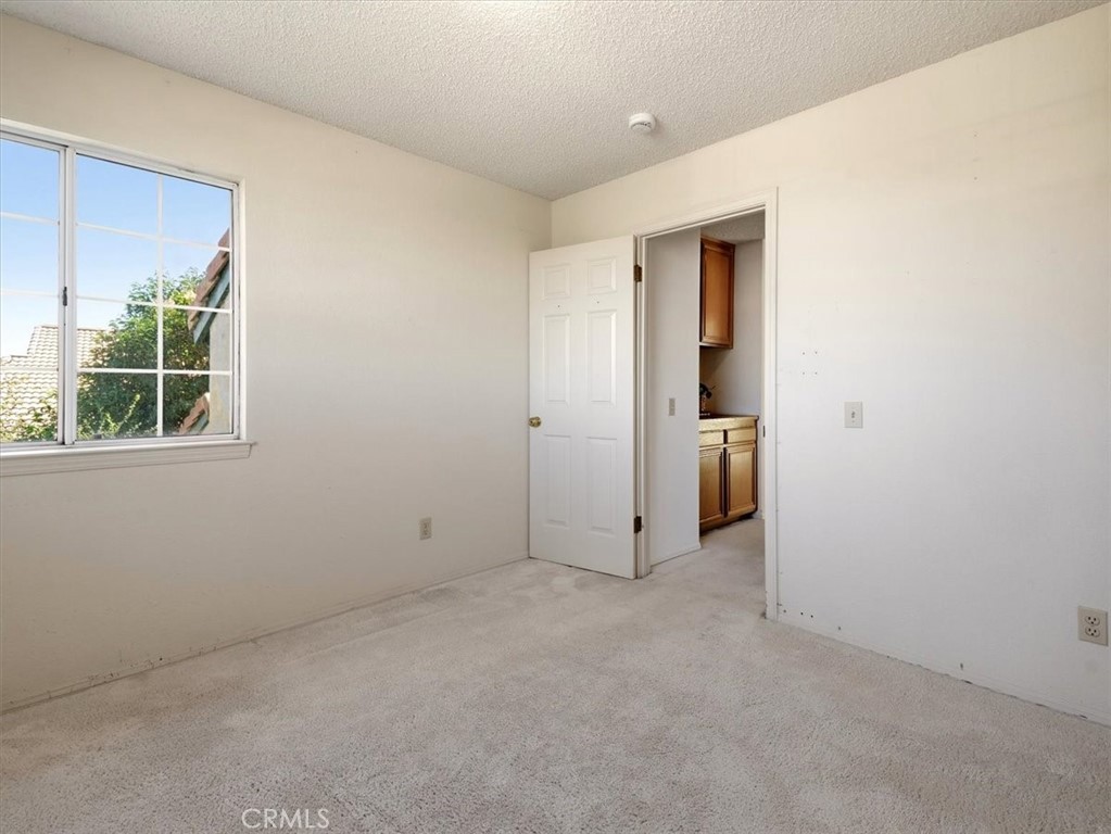 900 Calvert Property Photo 34