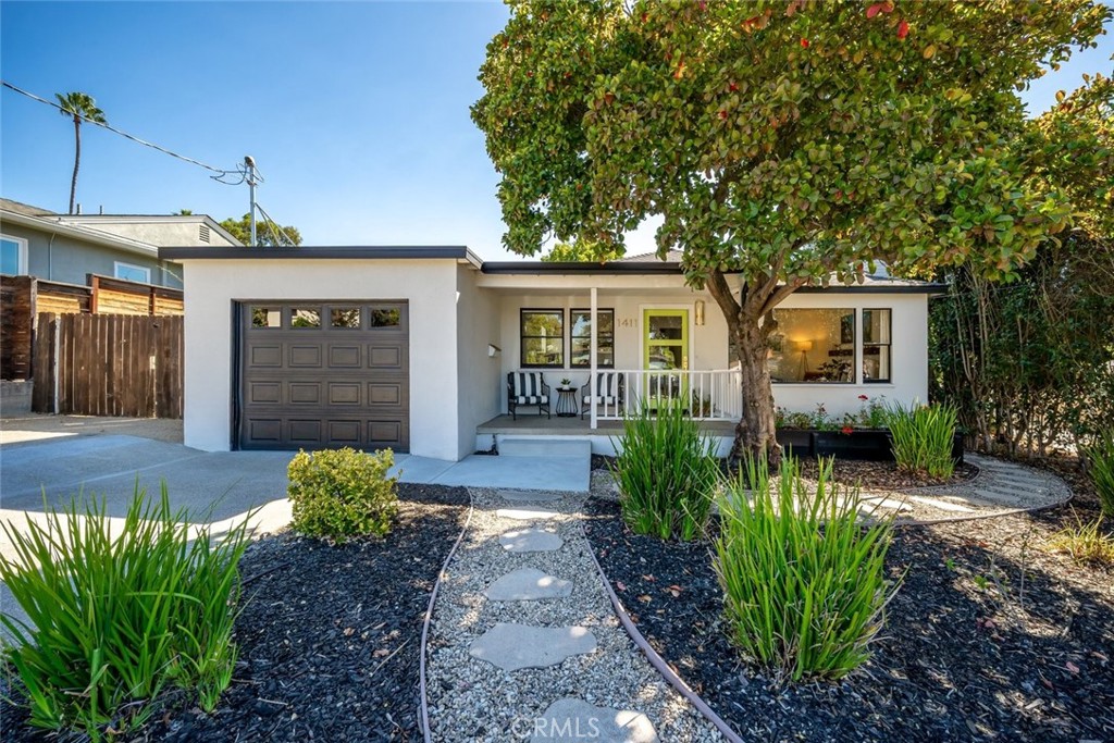 1411 Sydney Street Property Photo 1