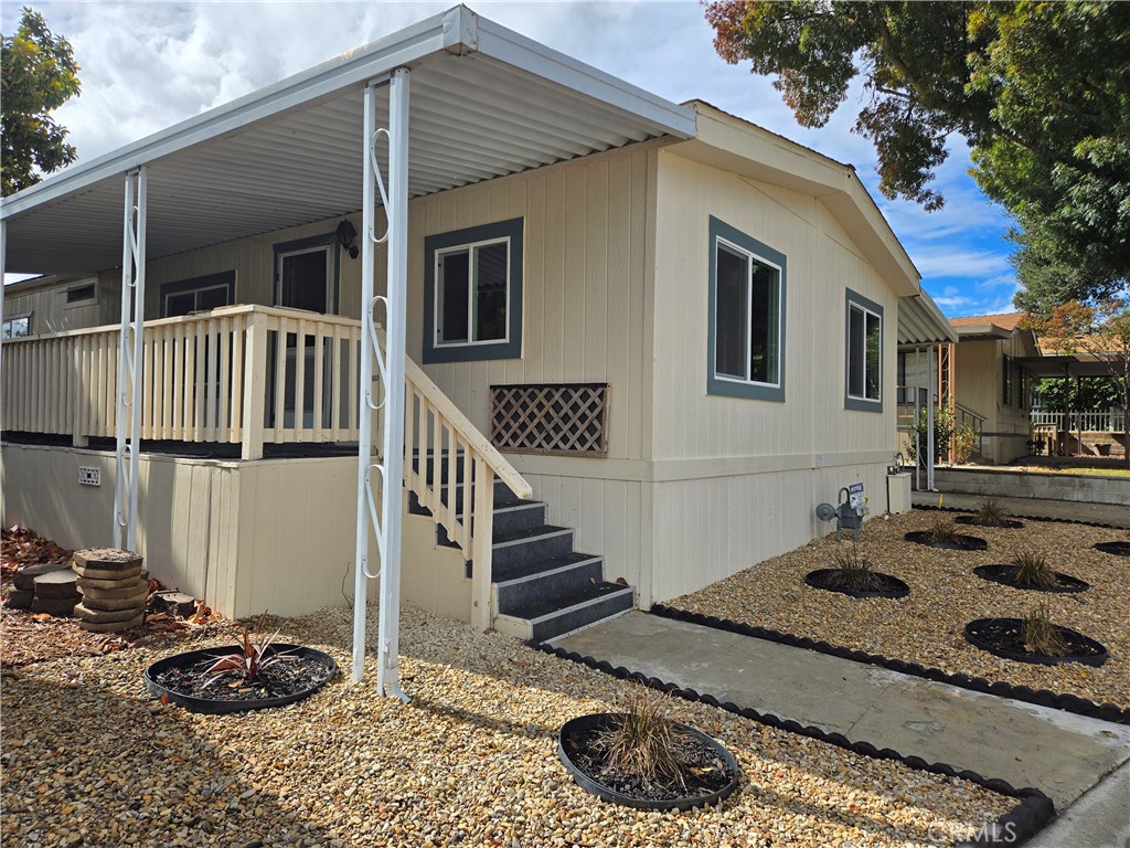 133 Solana Way Property Photo 3