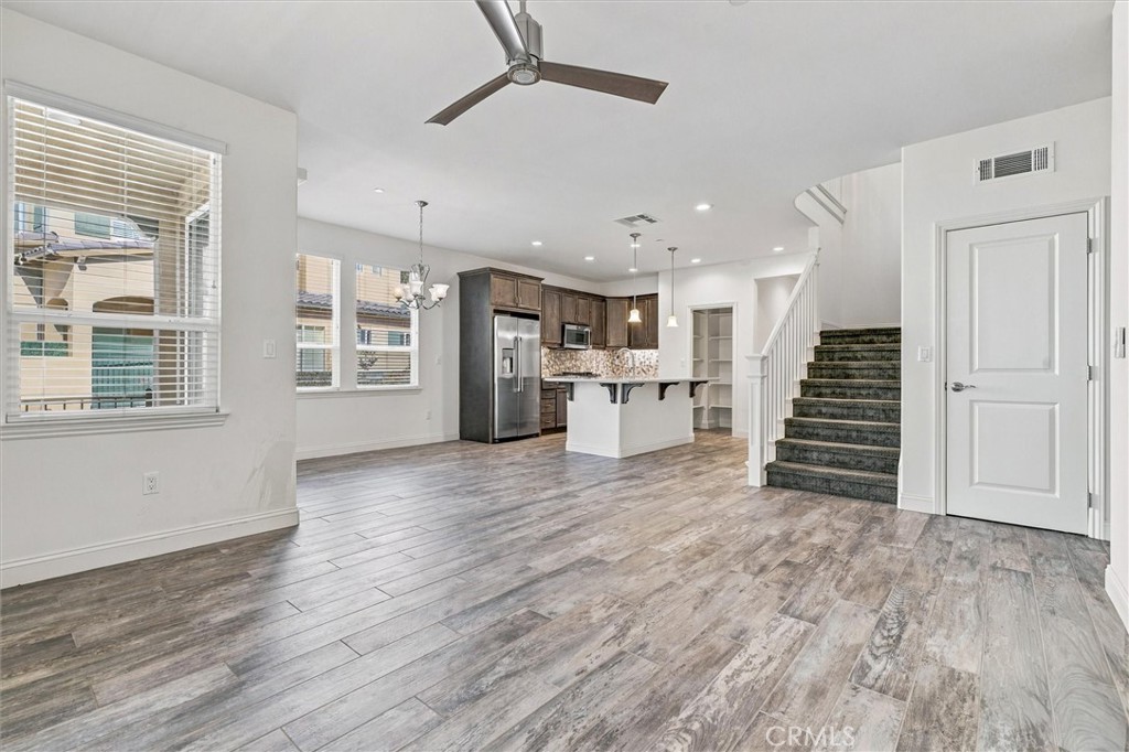 1164 Spring Azure Property Photo 7