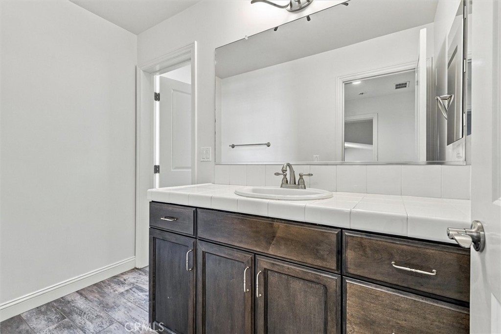 1164 Spring Azure Property Photo 44