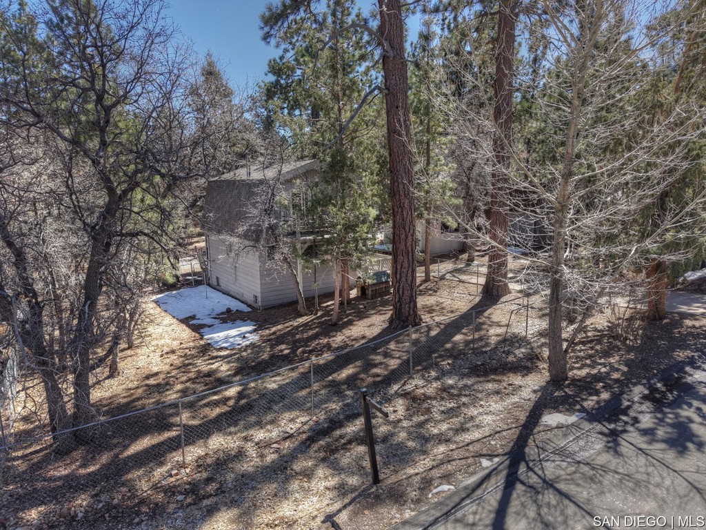 762 Vista Ln Property Photo 30
