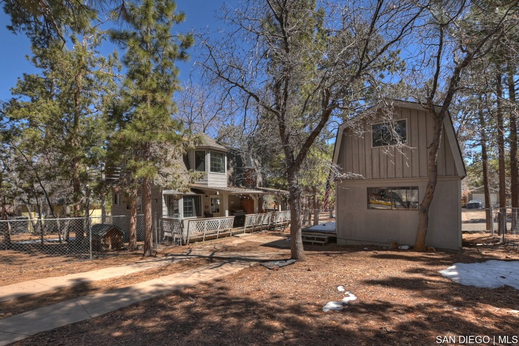 762 Vista Ln Property Photo 38