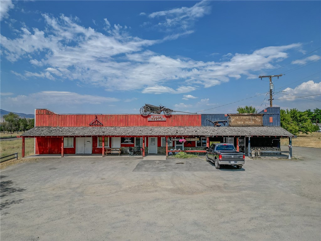 180 E Webb Street Property Photo