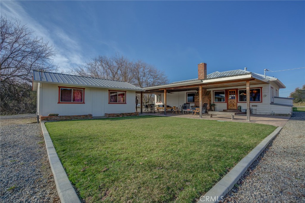 19169 Reeds Creek Road Property Photo 3