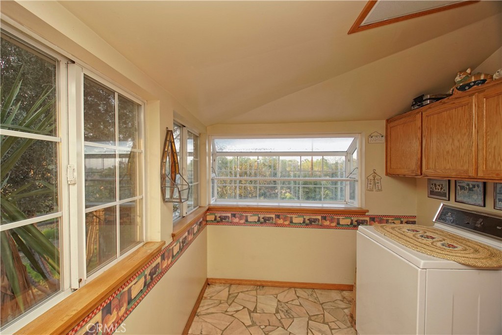 15385 Weston Road Property Photo 8