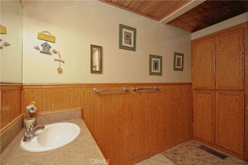 15385 Weston Road Property Photo 22