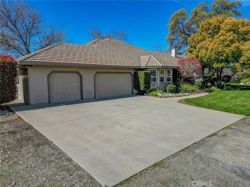 6725 State Highway 99e Property Photo 9