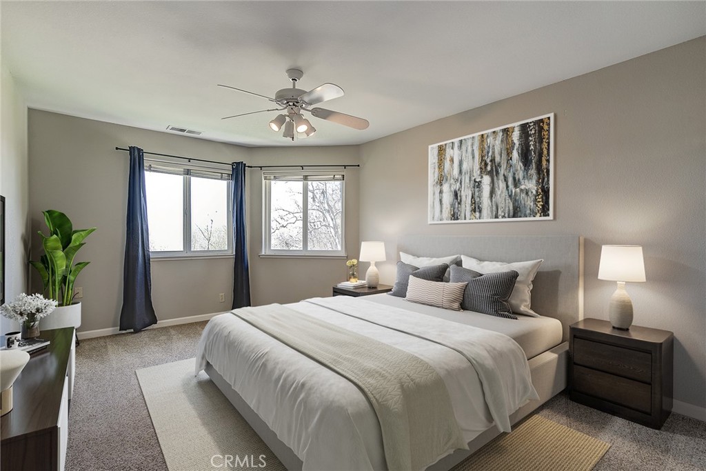 6725 State Highway 99e Property Photo 32