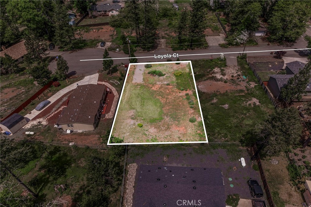 6484 Loyola Court Property Photo 7