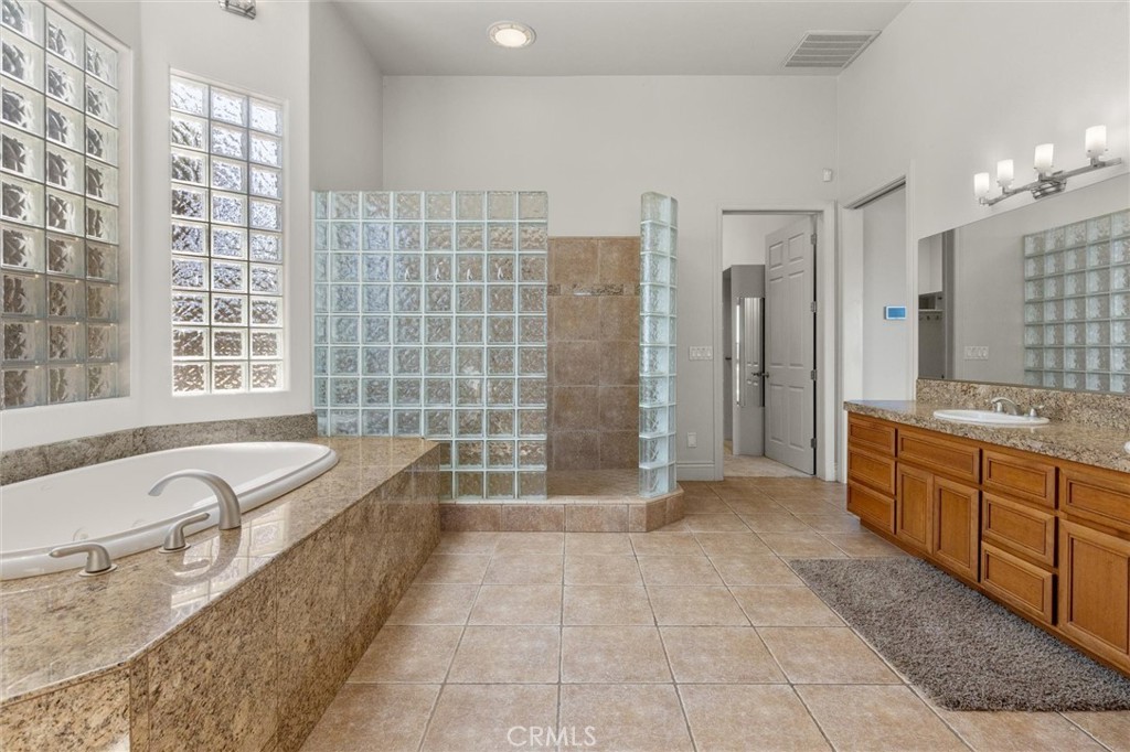 10000 Fimple Road Property Photo 19