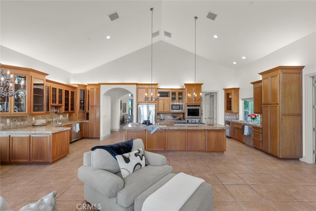 10000 Fimple Road Property Photo 29