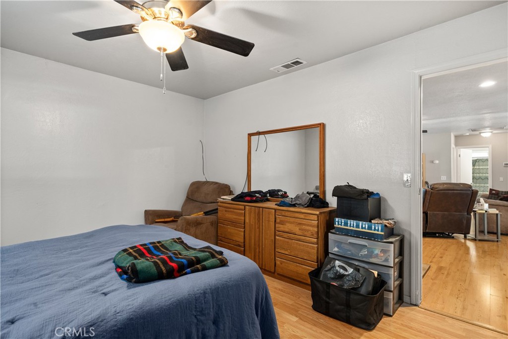 9803 Cohasset Road Property Photo 10