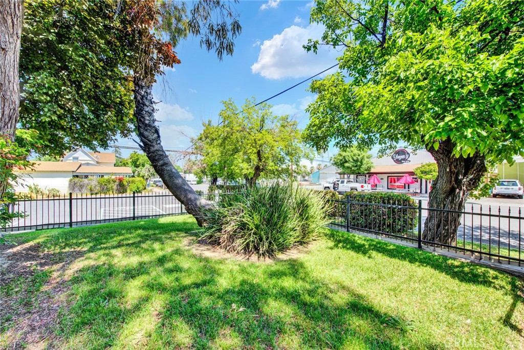 618 4th Property Photo 17