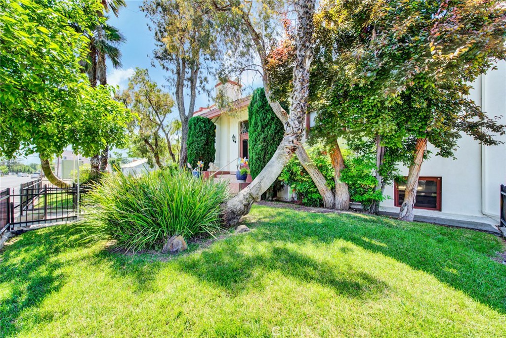 618 4th Property Photo 18