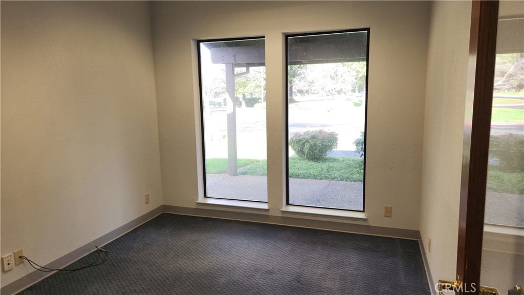 1367 E Lassen Avenue 1b Property Photo 16