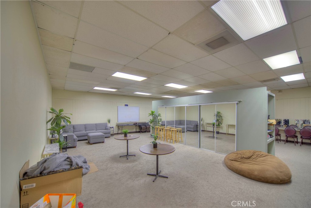 105 Broadway Street Property Photo 22
