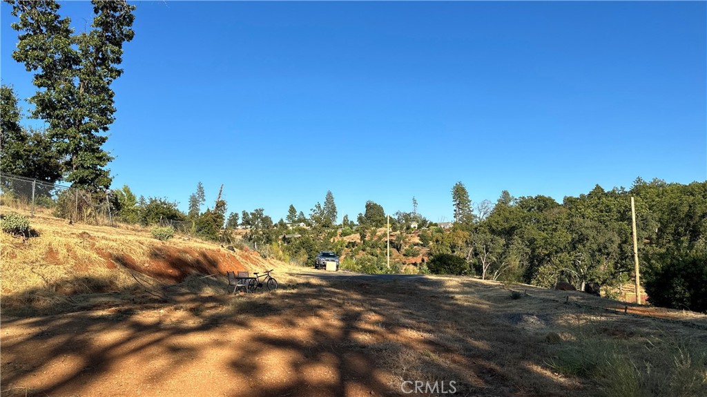 439 Roe Road Property Photo 8