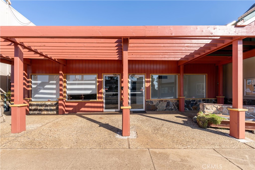 6268 Skyway Property Photo 1