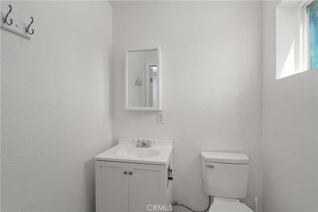 6268 Skyway Property Photo 13