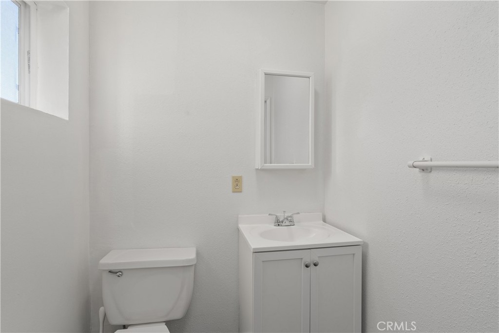 6268 Skyway Property Photo 17