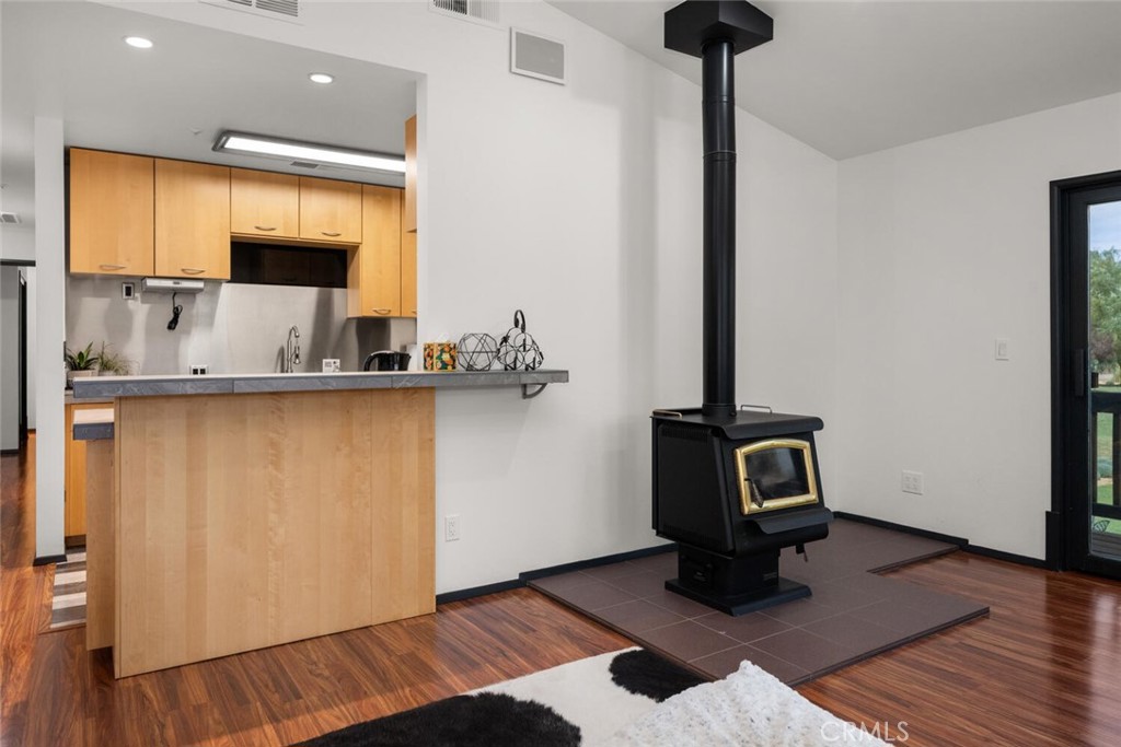 6237 Cohasset Road Property Photo 44