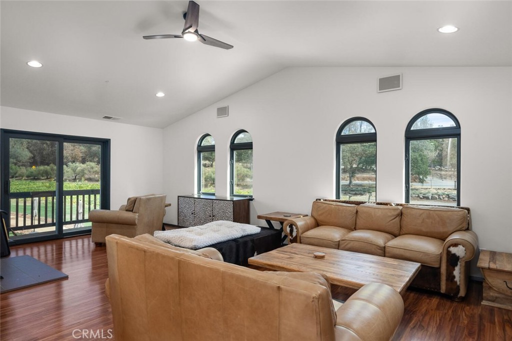 6237 Cohasset Road Property Photo 62