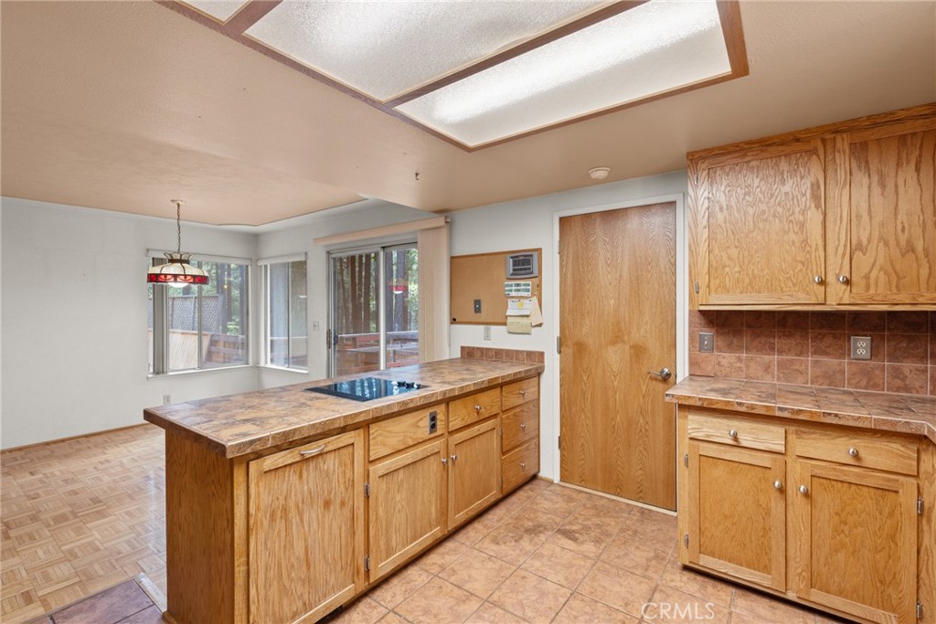 6032 Tiffin Court Property Photo 9