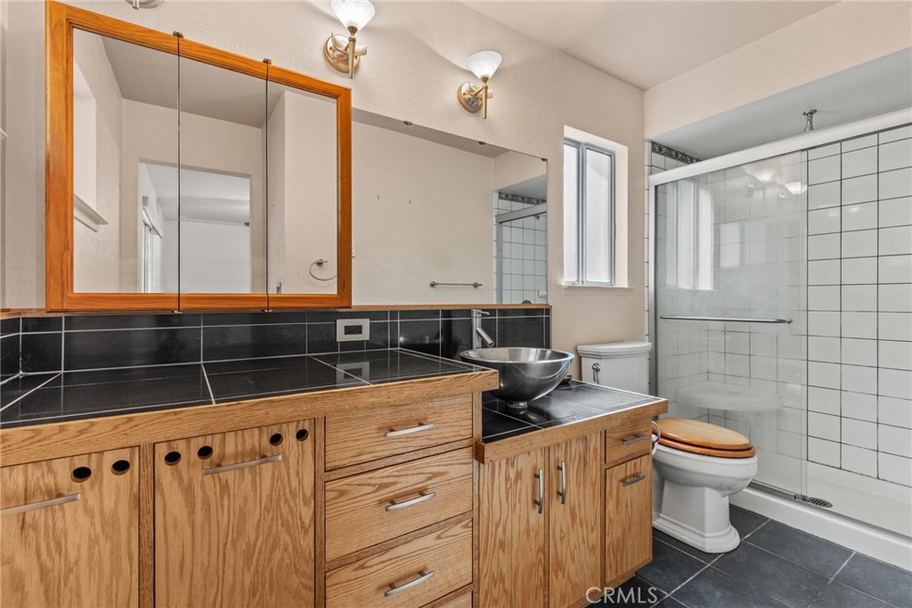 6032 Tiffin Court Property Photo 13
